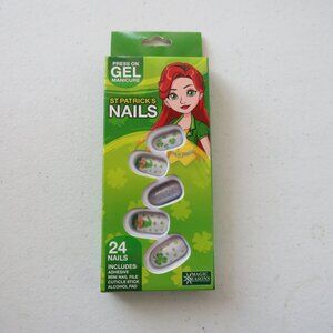 St Patrick's Day Press On Gel Nail Manicure 24 Nails by Magic Seasons